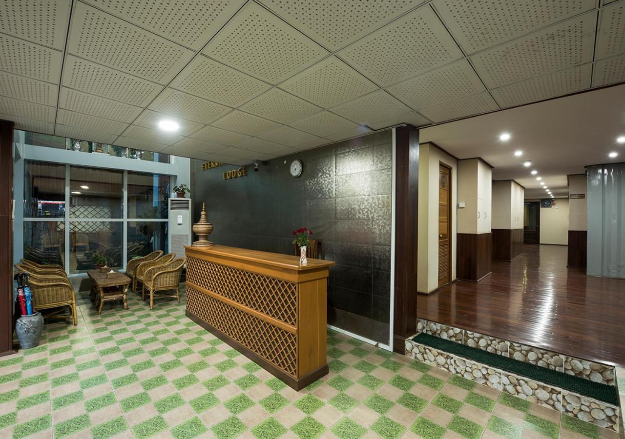 蒲甘永恒小屋 外观 照片